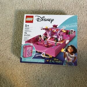 New Never opened: LEGO Disney Encanto Isabela’s Magical Door 43201 Building Kit;